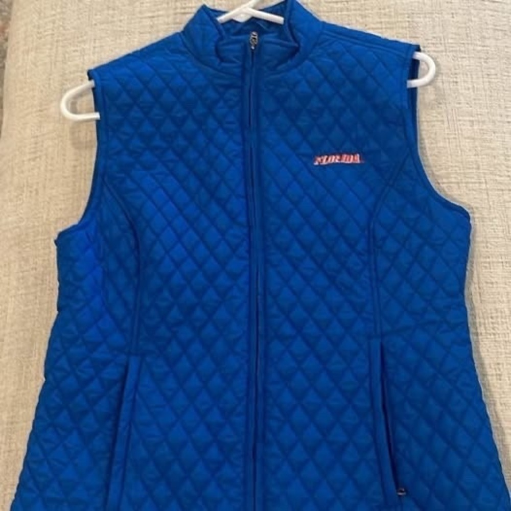 00017 Campus Drive Women's Medium Florida Puffer Vest NEW Never Worn